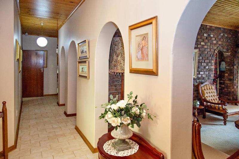 5 Bedroom Property for Sale in Douglas Northern Cape